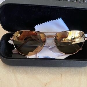 Revo Woman’s Beautiful Aviator Sunglasses Relay Petite